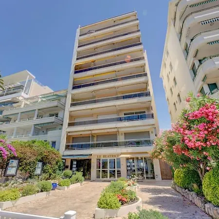 New Listing - Amazing Beach Views, 1-Bed Apt Cannes Exterior photo