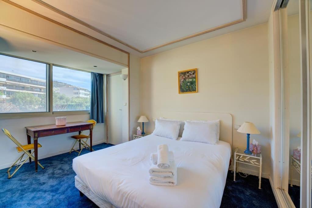 New Listing - Amazing Views, 1-bed Apartamento
